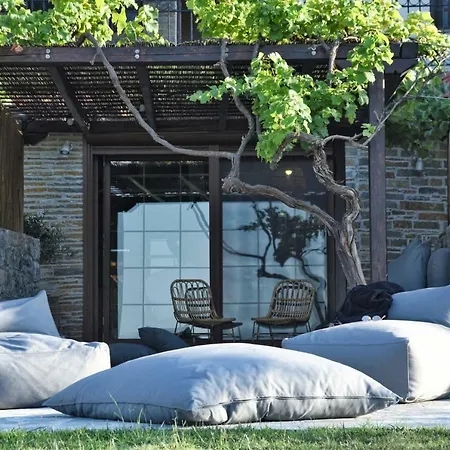 Daire Luxury Villas #1# In Ktima Gerostathi *